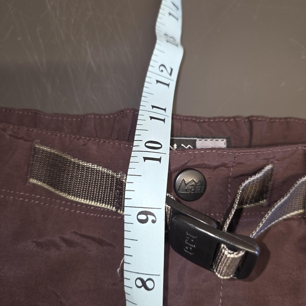 REI Convertible Pants Women 12 Brown Nylon Cargo Zip Off Hiking UPF 30+ Travel - Picture 6 of 11